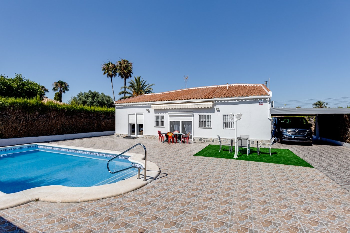 CHALET_EN_TORRETA_FLORIDA,_CHALET_IN_TORRETA_FLORIDA,_CHALET_À_TORRETA_FLORIDE