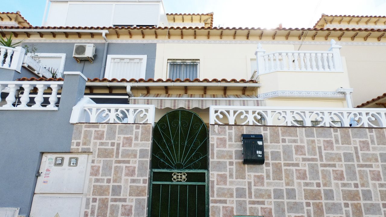 Dúplex_en_Lago_Sal_El_Salado,_Duplex_in_Lake_Sal_El_Salado,_Duplex_au_lac_Sal_El_Salado
