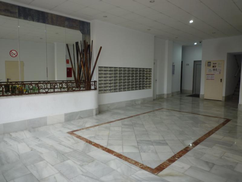 Piso_Cerca_del_Parque_de_las_Naciones,_Apartment_Near_the_Nations_Park