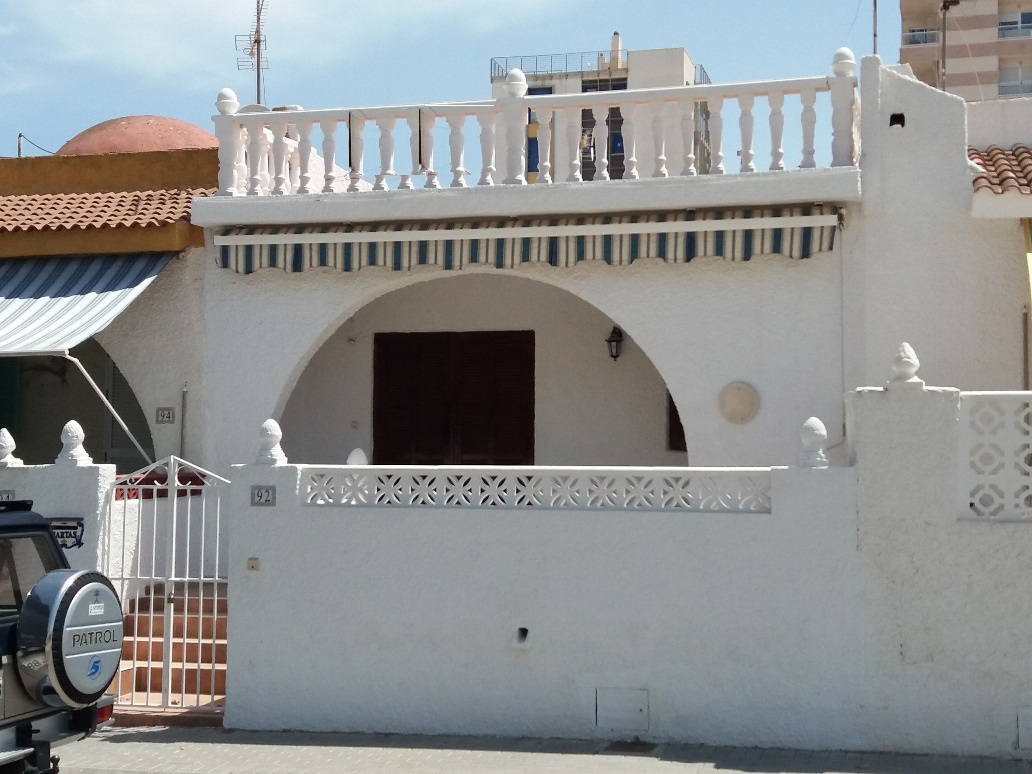 Bungalow_en_Nueva_Torrevieja,_Bungalow_in_Nueva_Torrevieja,_Bungalow_à_Nueva_Torrevieja